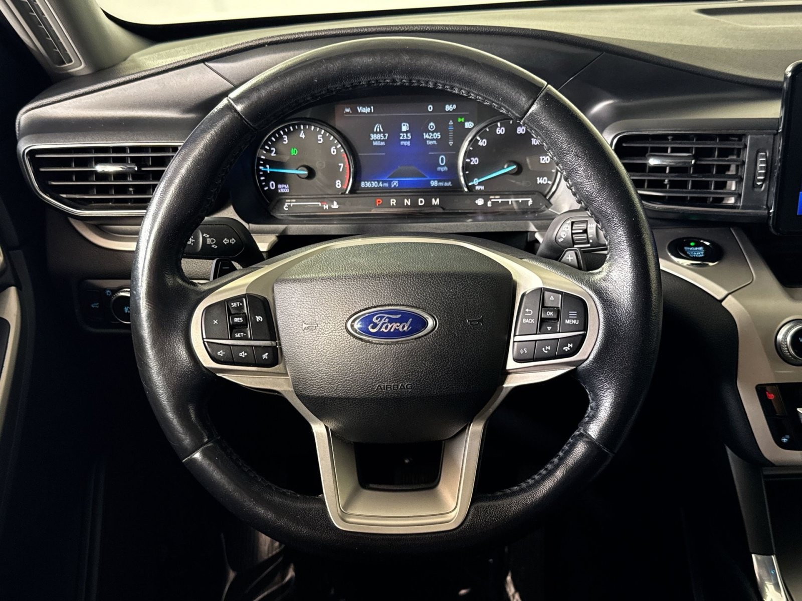Used 2020 Ford Explorer XLT w/ Equipment Group 202A AWD/4WD image 16