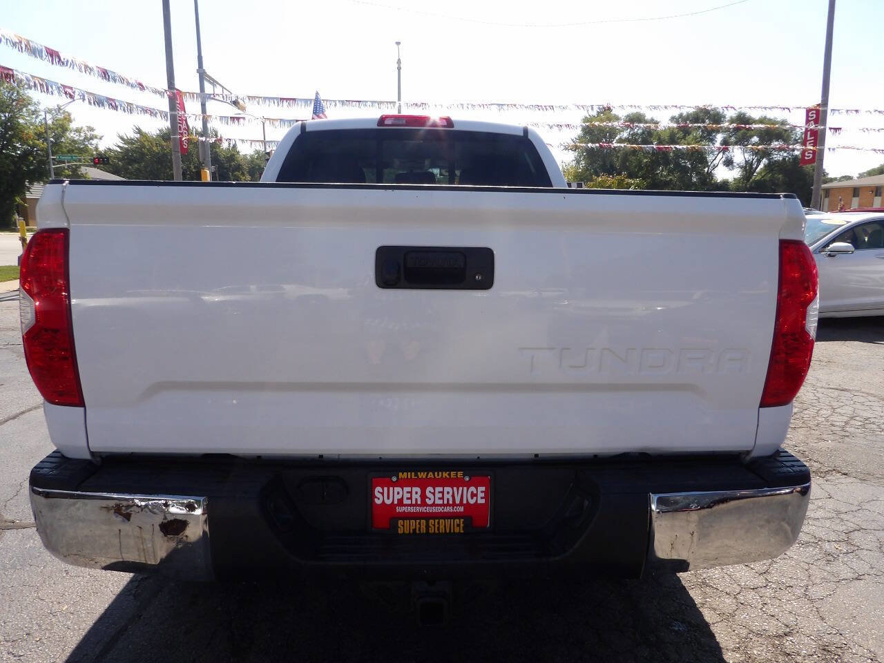 Used 2016 Toyota Tundra SR5 image 4