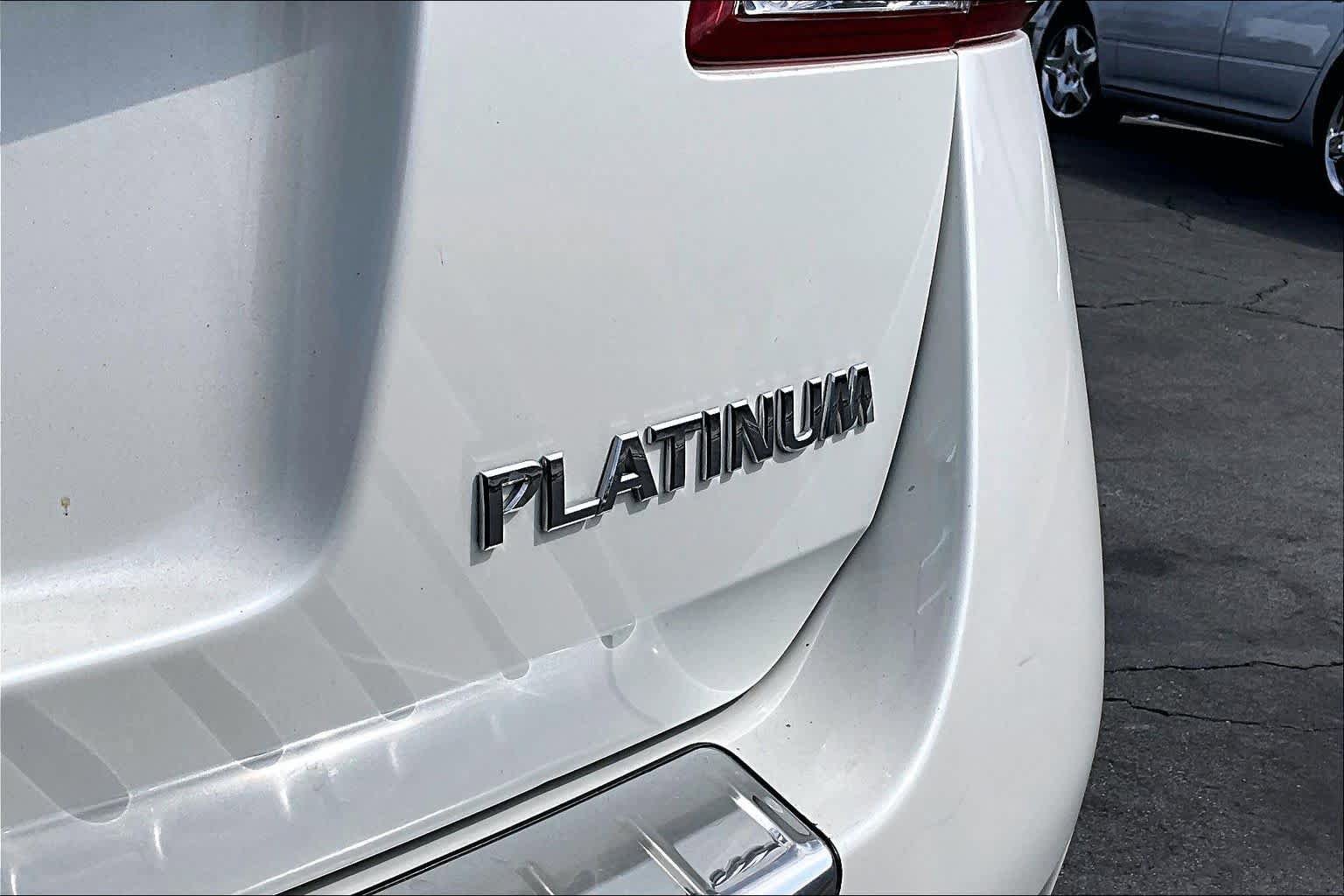Used 2013 Nissan Murano LE w/ Platinum Pkg FWD image 9