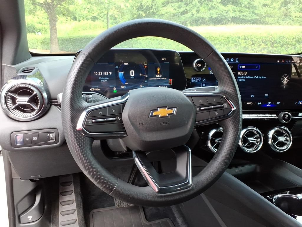 New 2026 Chevrolet Blazer EV LT FWD image 3