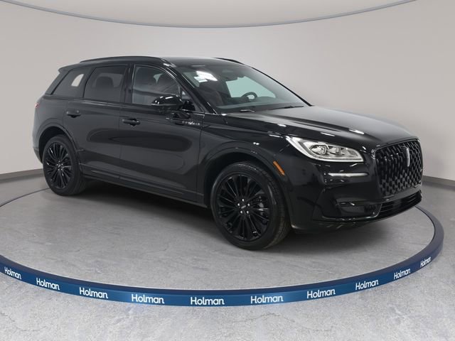 Certified 2024 Lincoln Corsair Reserve w/ Equipment Group 201A image 3