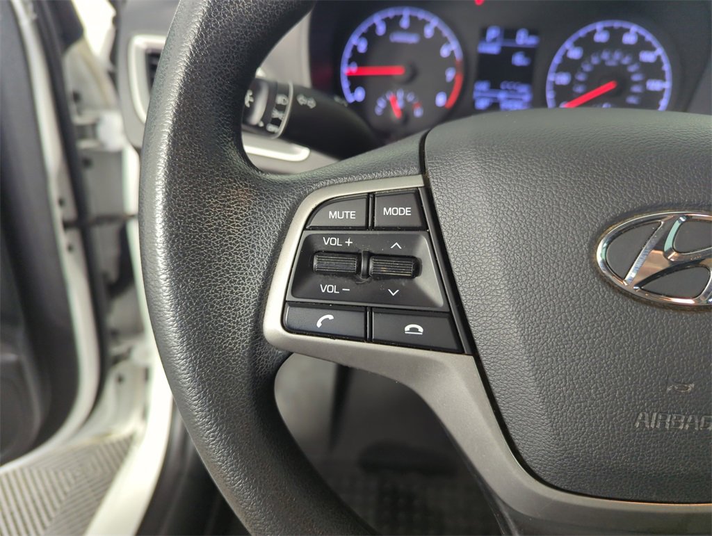 Used 2021 Hyundai Accent SE image 22