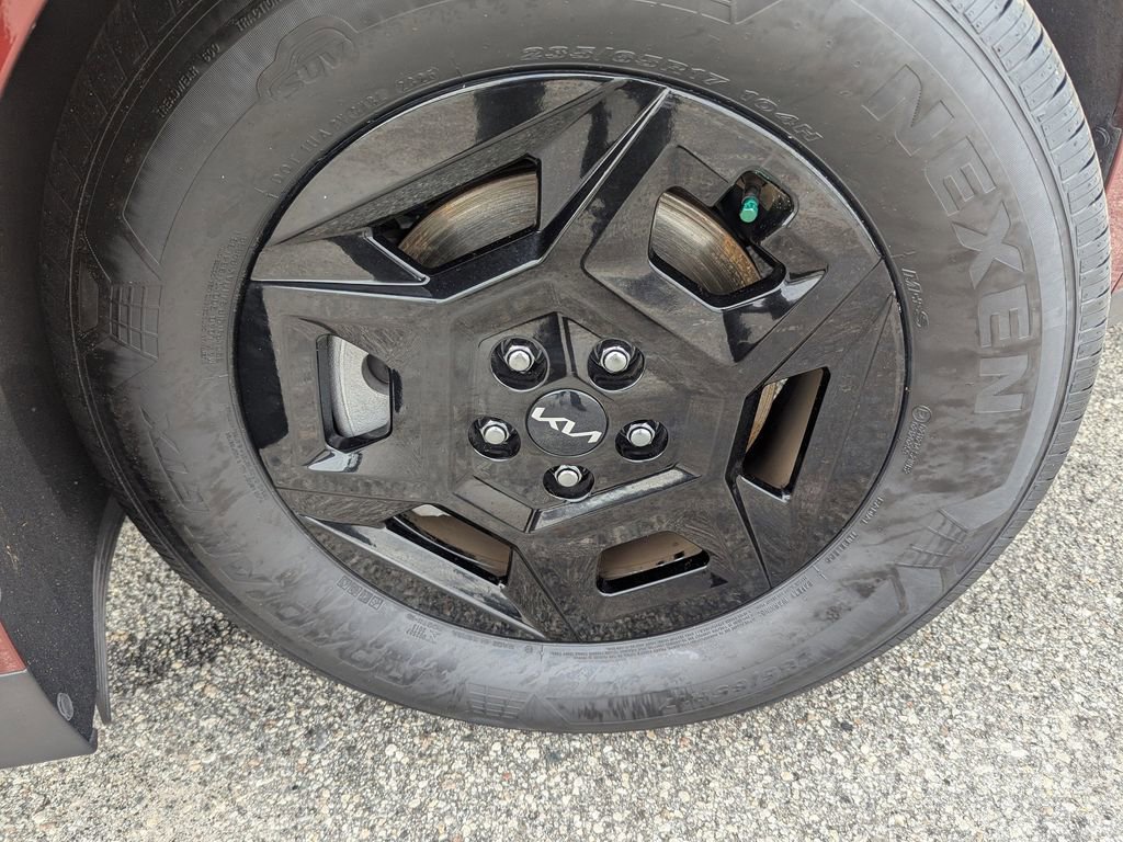 Certified 2025 Kia Carnival image 31