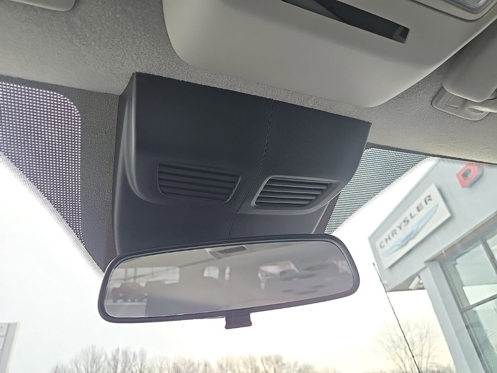 Used 2023 Ford Transit 350 XLT image 64