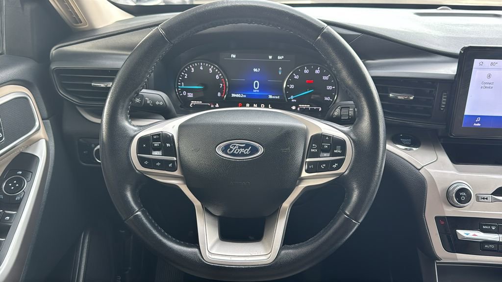 Certified 2023 Ford Explorer XLT image 10