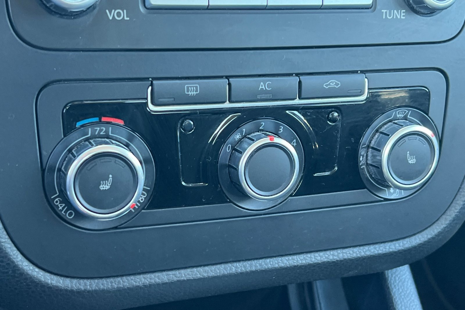 Used 2010 Volkswagen Jetta S image 15