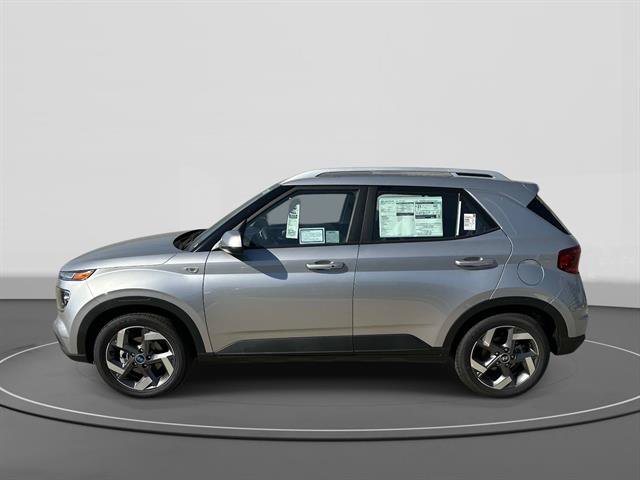 New 2026 Hyundai Venue SEL FWD image 3