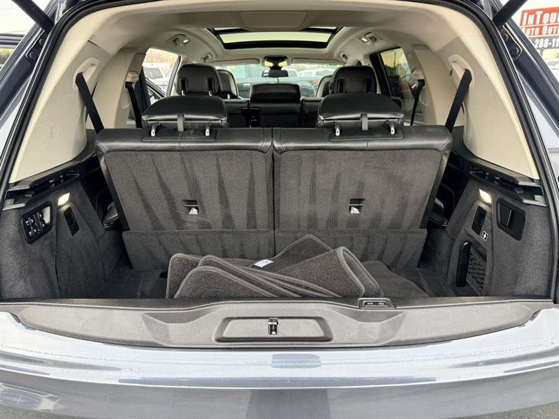 Used 2020 BMW X7 xDrive40i w/ Parking Assistance Package image 22