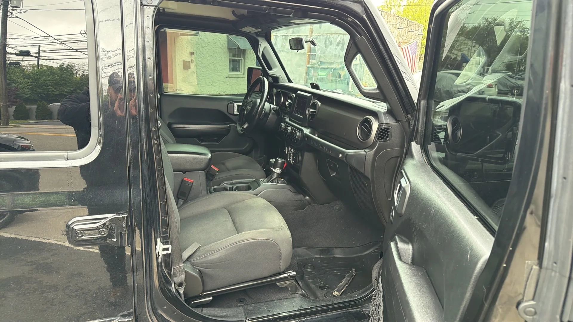 Used 2019 Jeep Wrangler Unlimited Sport S AWD/4WD image 23