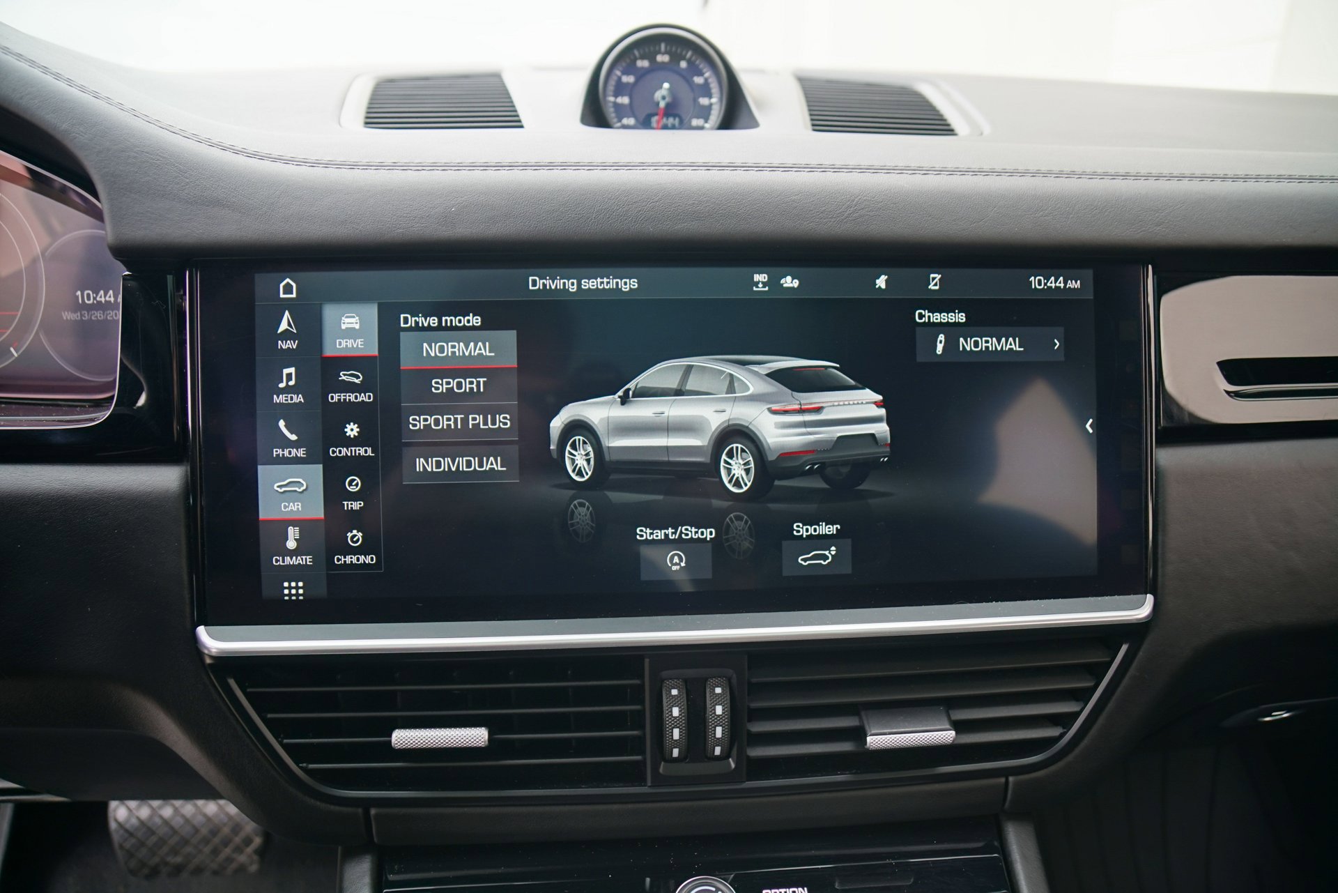 Used 2020 Porsche Cayenne image 34