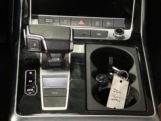 Used 2023 Audi Q8 Premium Plus w/ Premium Plus Package AWD/4WD image 21