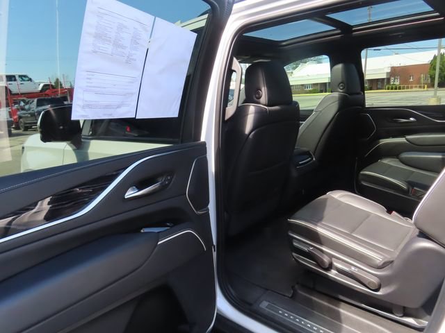 Used 2022 Cadillac Escalade ESV Sport w/ Touring Package image 23