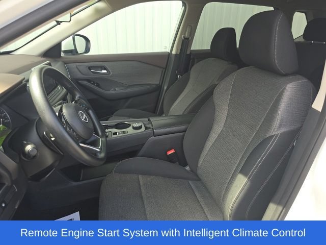 Used 2023 Nissan Rogue SV AWD/4WD image 9