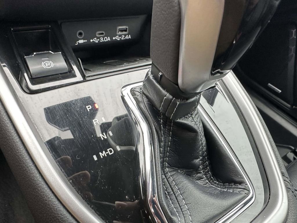 Certified 2023 Subaru Legacy Touring XT AWD/4WD image 19