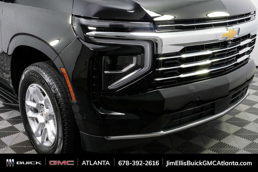 Used 2025 Chevrolet Tahoe LT image 38