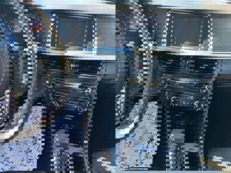 Used 2019 Kia Optima LX image 40