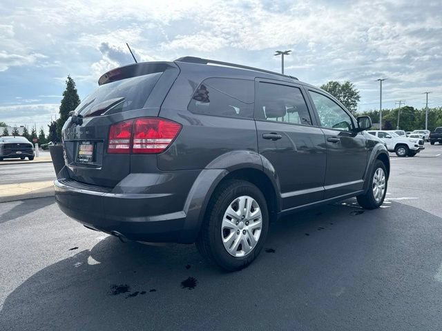 Used 2017 Dodge Journey SE FWD image 7