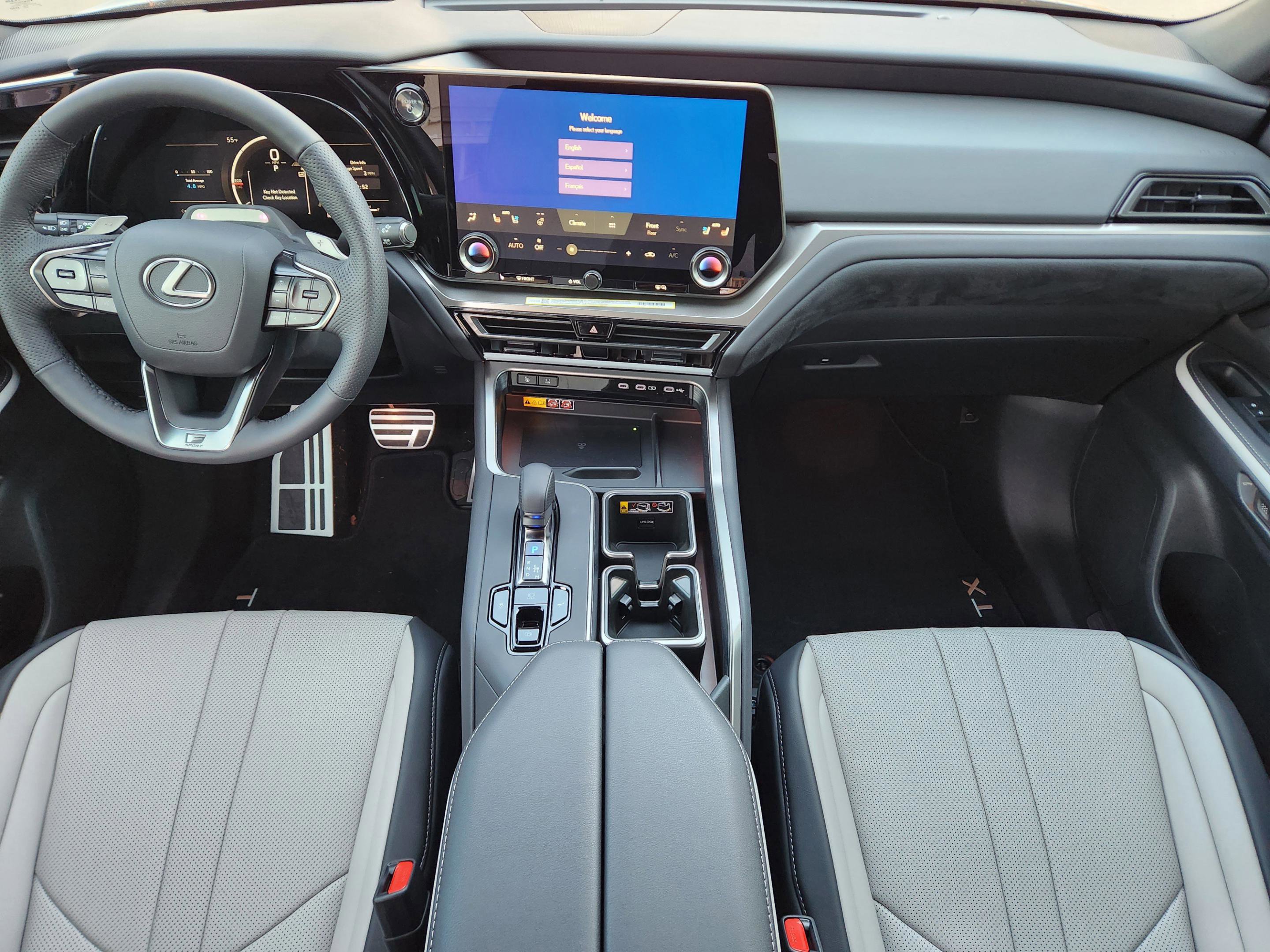 New 2026 Lexus TX 500h AWD image 18