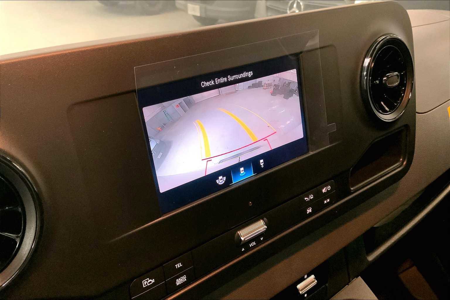 Used 2024 Mercedes-Benz Sprinter 2500 image 21