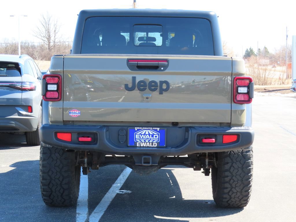 Used 2020 Jeep Gladiator Sport w/ Quick Order Package 24S image 17