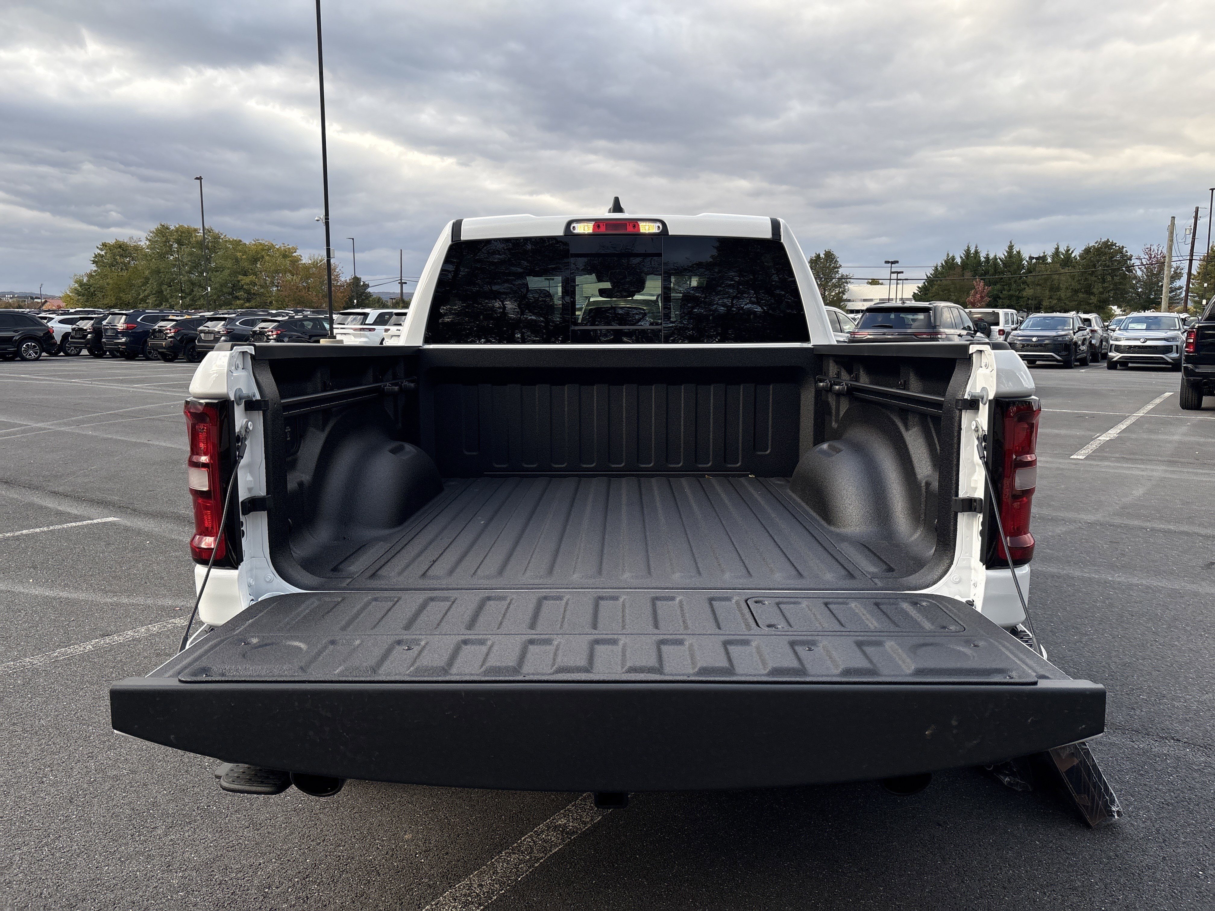 New 2026 RAM 1500 Laramie w/ Night Edition image 12