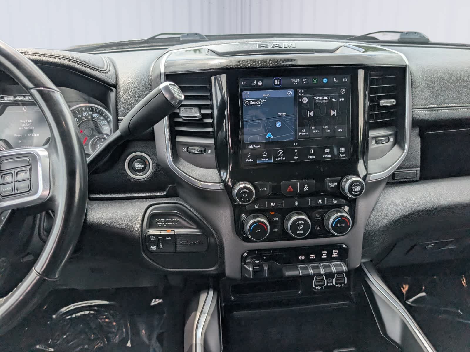 Used 2022 RAM 2500 Laramie AWD/4WD image 18
