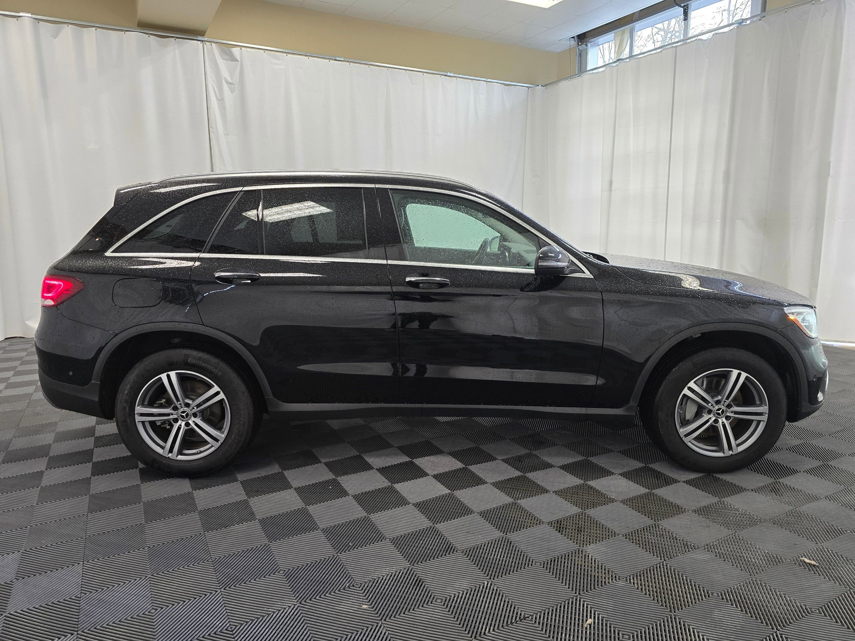 Used 2022 Mercedes-Benz GLC 300 4MATIC image 7