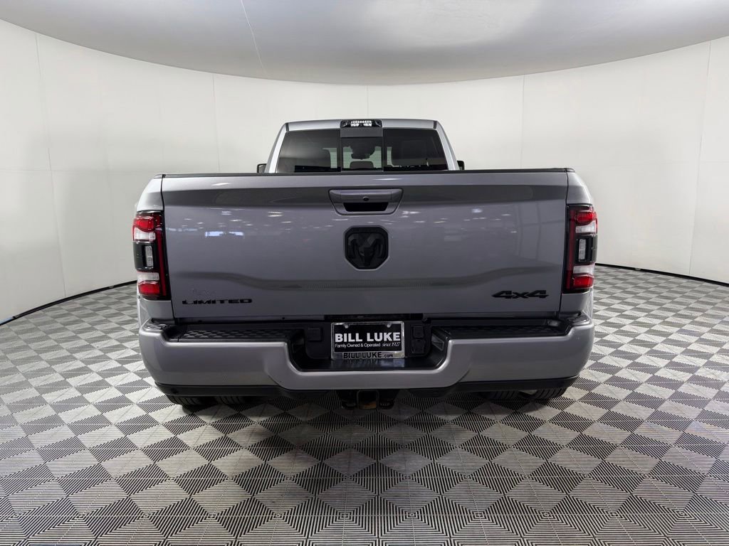 Used 2024 RAM 3500 Limited w/ Night Edition AWD/4WD image 9