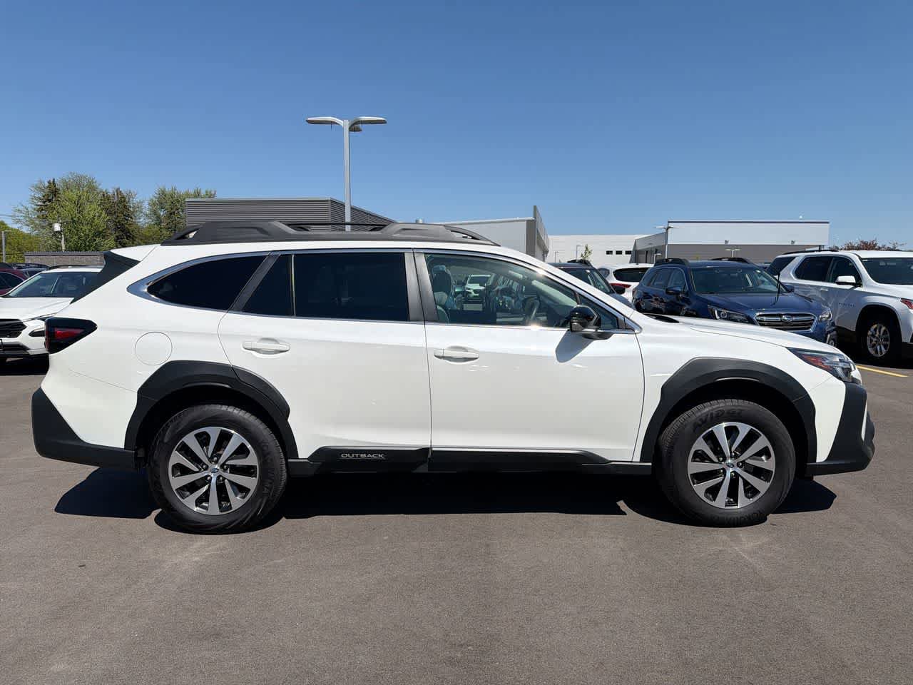 Certified 2023 Subaru Outback Premium AWD/4WD image 14