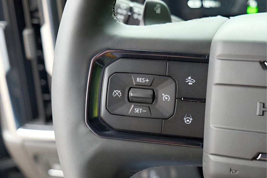 New 2026 GMC Hummer EV 4x4 Crew Cab image 12