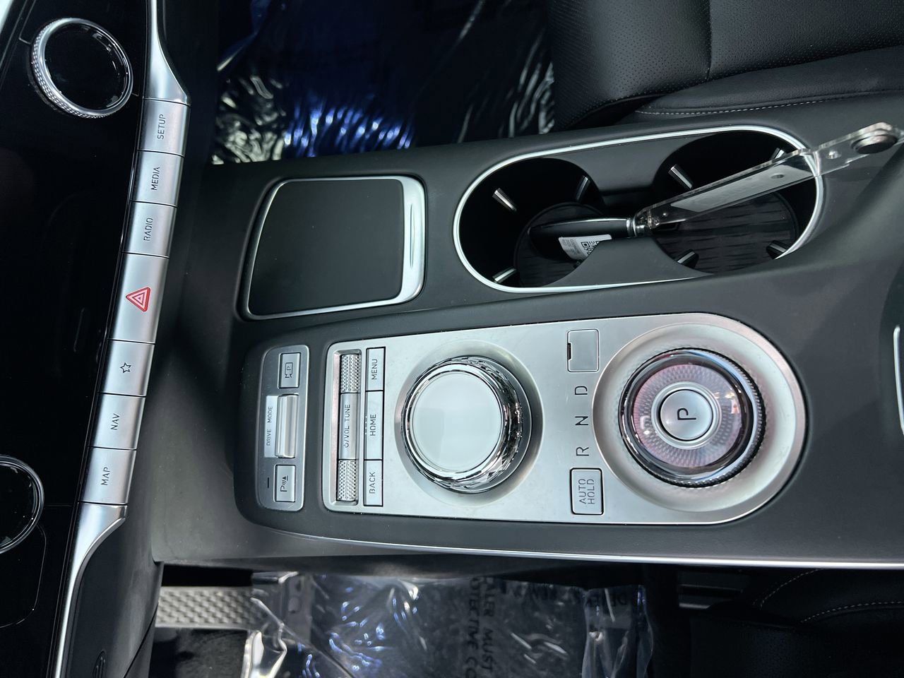 Used 2025 Genesis GV70 2.5T AWD/4WD image 22