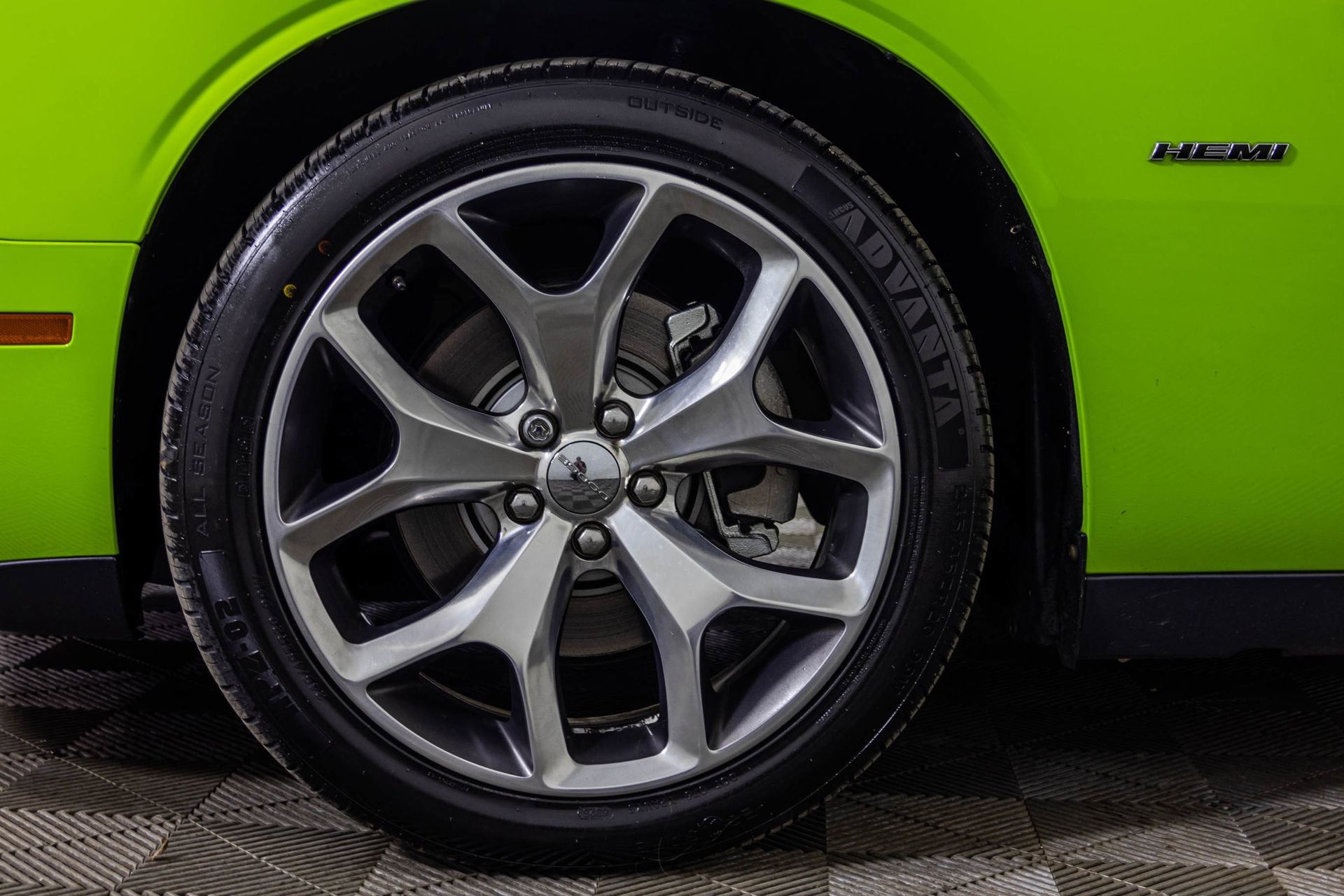 Used 2015 Dodge Challenger R/T Plus RWD image 46