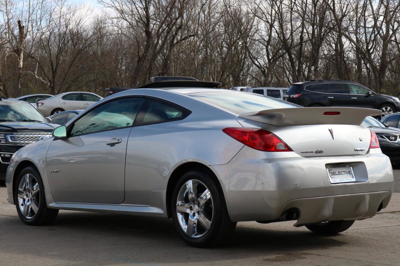 Used 2008 Pontiac G6 GXP w/ Sun And Sound Package image 16