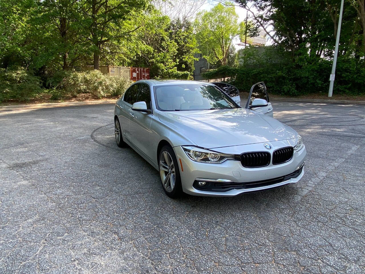 Used 2018 BMW 330i xDrive Sedan AWD/4WD image 51
