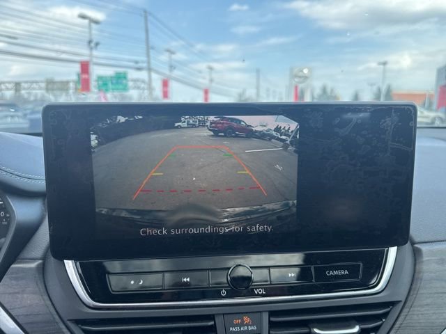 Certified 2024 Nissan Altima 2.5 SV w/ SV Premium Package image 17