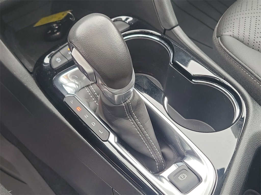 Used 2023 Buick Encore GX Essence w/ Experience Buick Package image 30