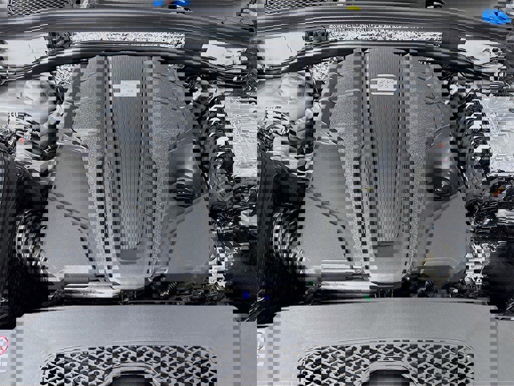 New 2026 Porsche Macan GTS image 35