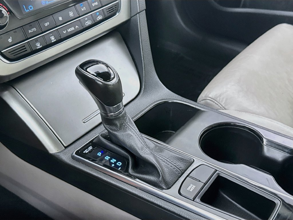 Used 2015 Hyundai Sonata Sport w/ Option Group 04 FWD image 20