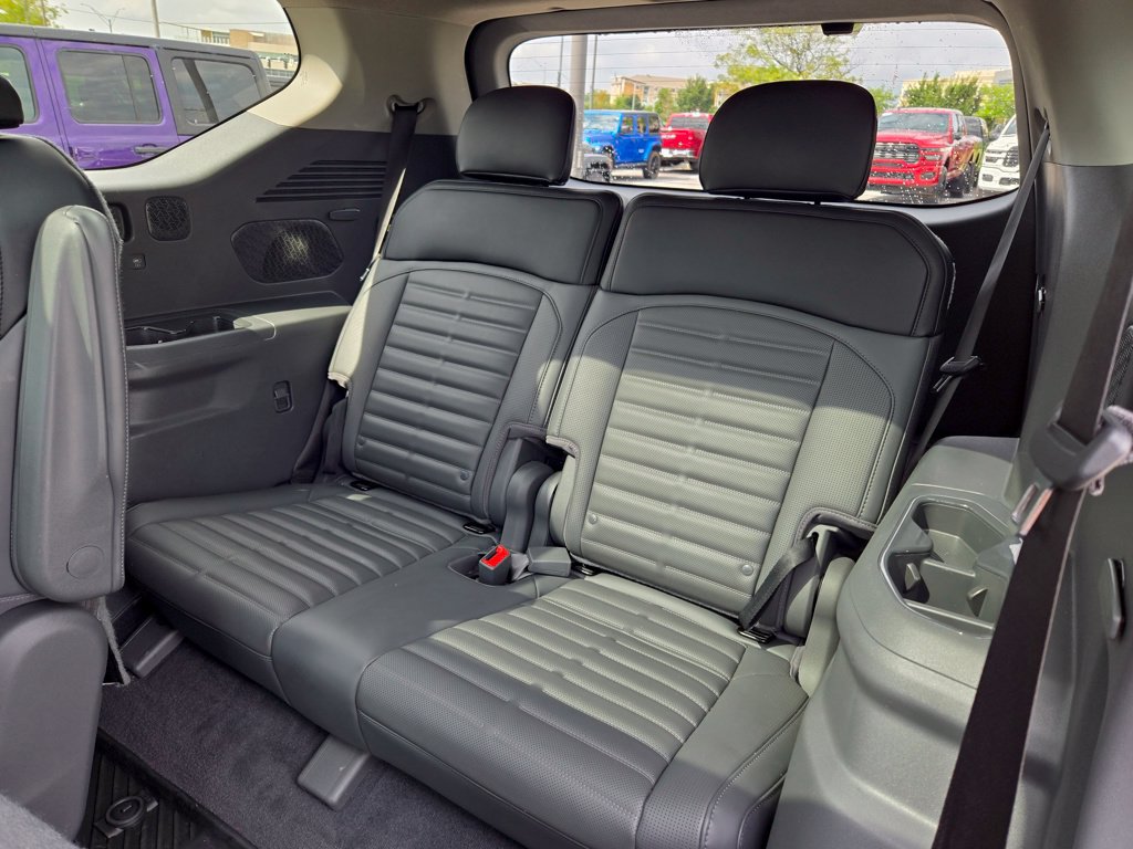 Used 2026 Kia EV9 Land AWD/4WD image 29