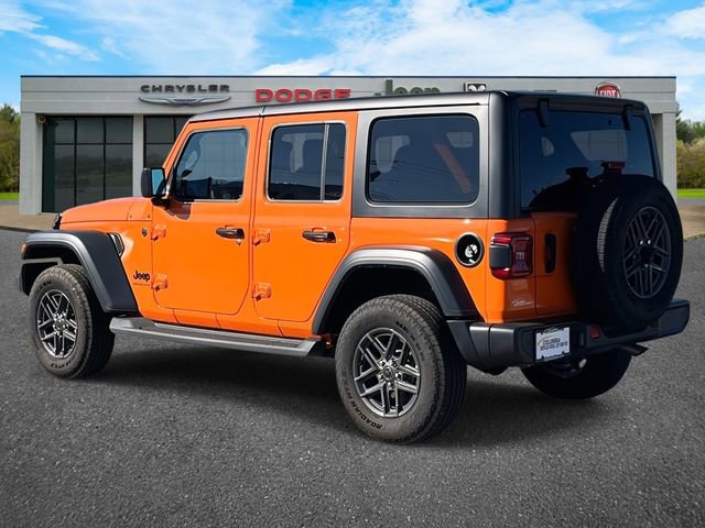 Used 2025 Jeep Wrangler Sport S image 31
