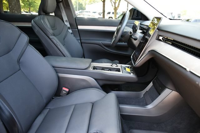 Certified 2025 Volvo EX90 Ultra AWD/4WD image 27