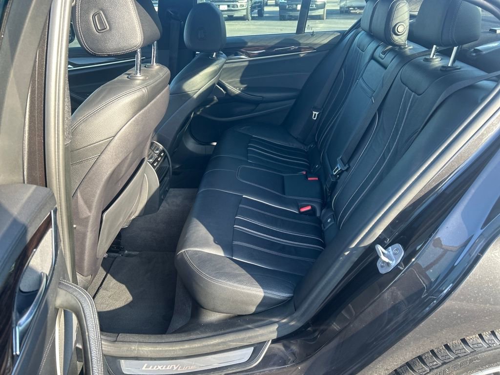 Used 2017 BMW 540i image 25