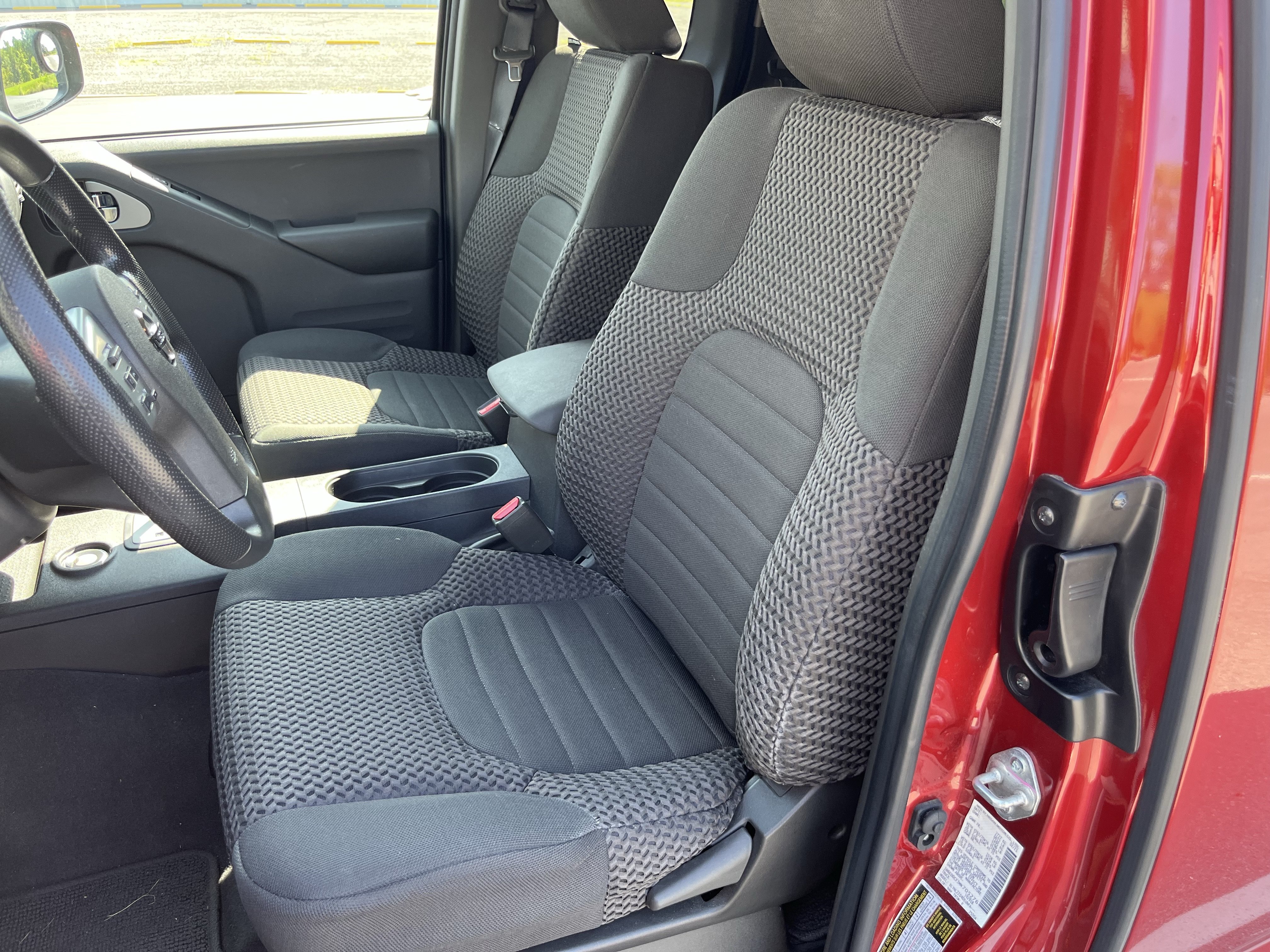 Used 2021 Nissan Frontier SV AWD/4WD image 15
