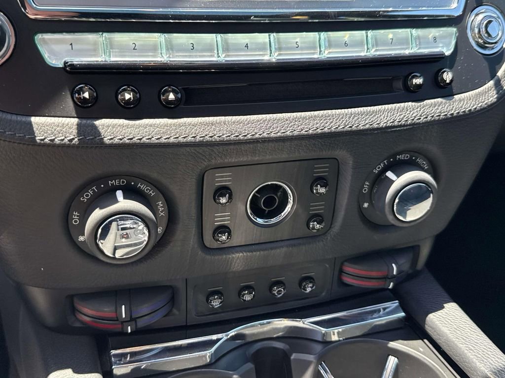 Used 2013 Rolls-Royce Ghost RWD image 18