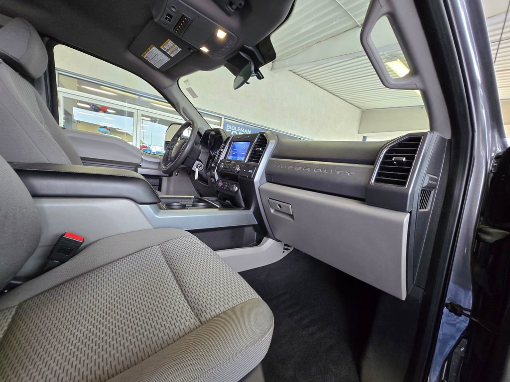 Used 2021 Ford F250 XLT w/ XLT Premium Package image 28