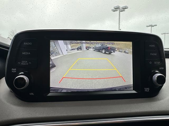 Used 2019 Hyundai Santa Fe SEL w/ Cargo Package image 16