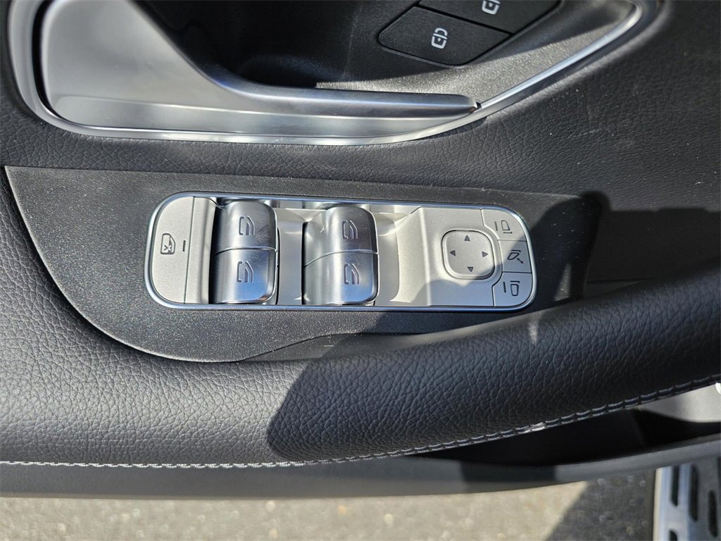 New 2026 Mercedes-Benz GLS 450 4MATIC image 12