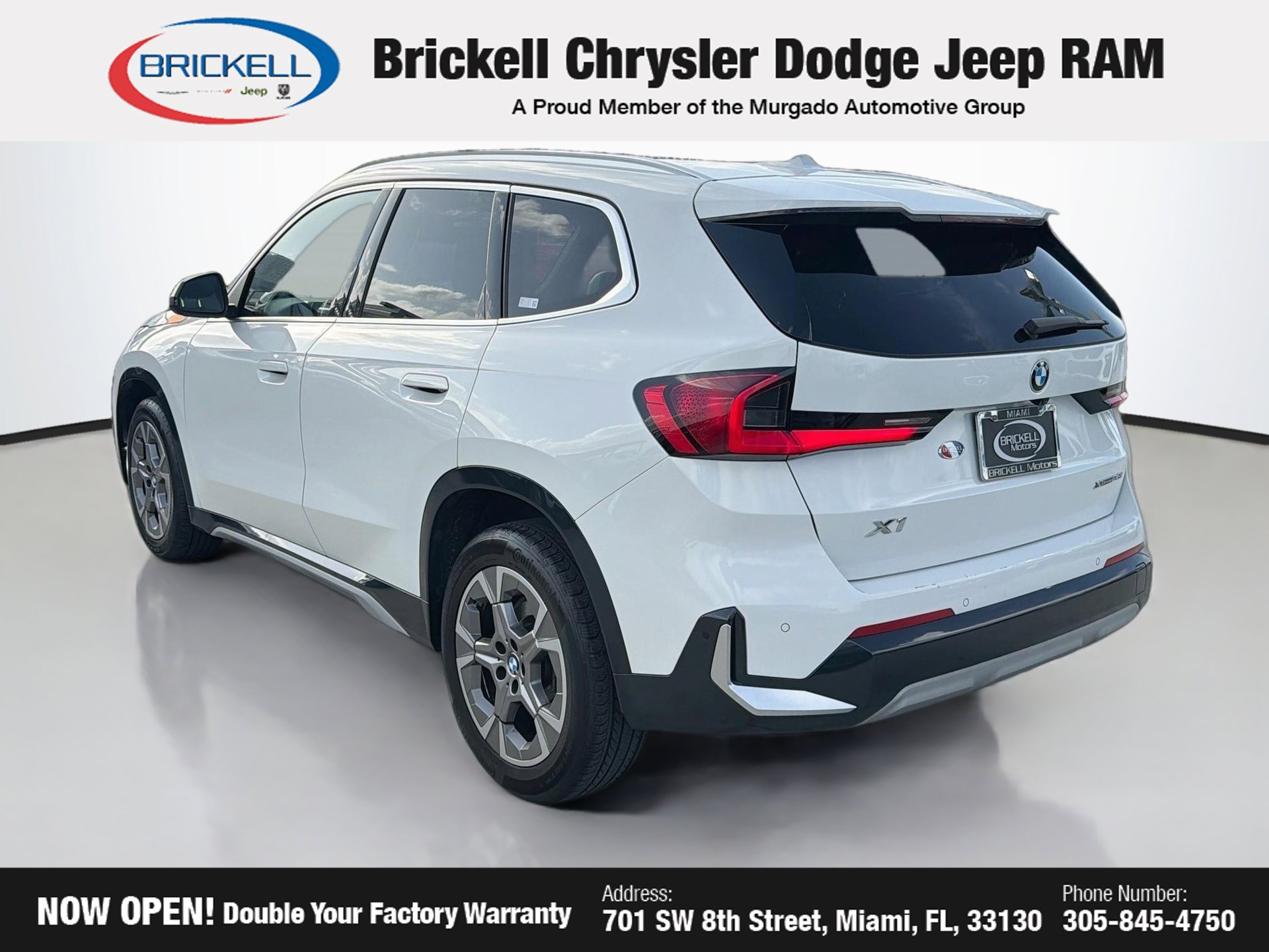Used 2025 BMW X1 xDrive28i AWD/4WD image 3