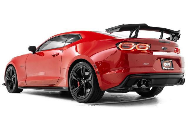 Used 2021 Chevrolet Camaro SS image 10