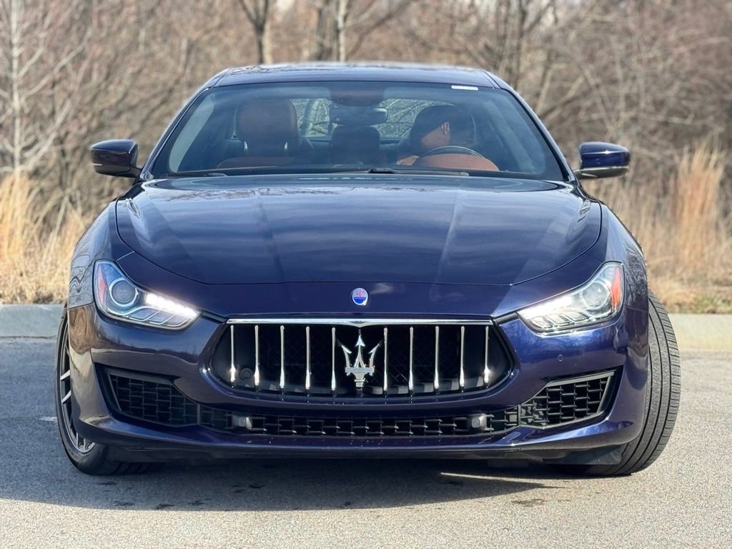 Used 2019 Maserati Ghibli S Q4 AWD/4WD image 2